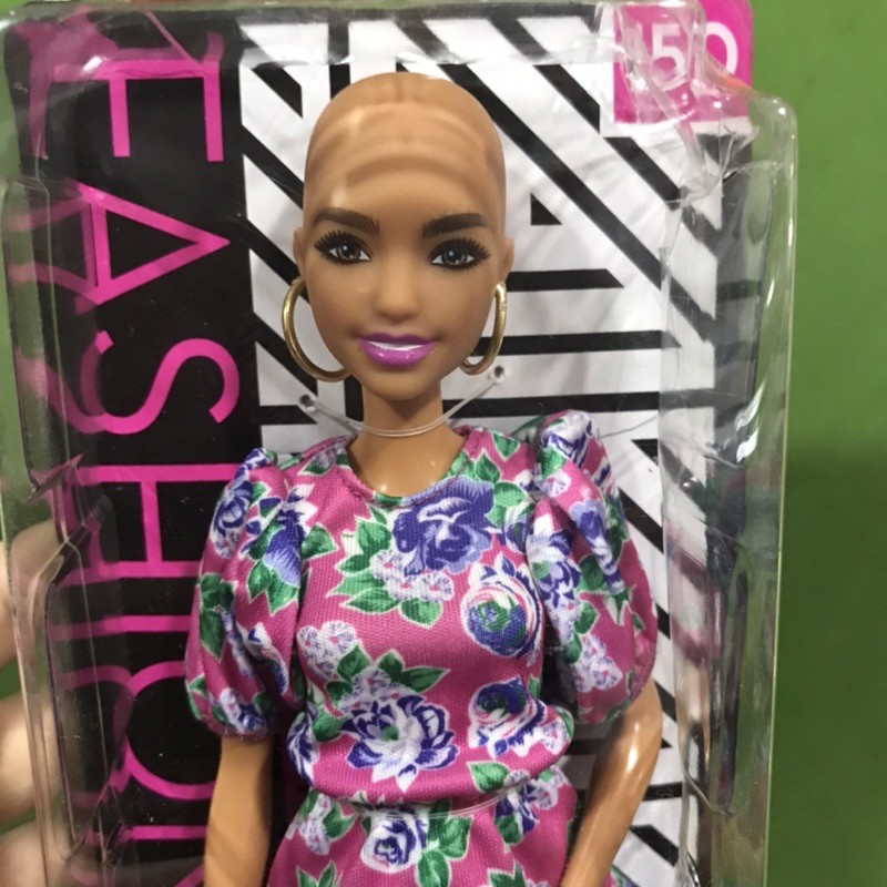 Búp bê Ken và Barbie Fashionistas chính hãng