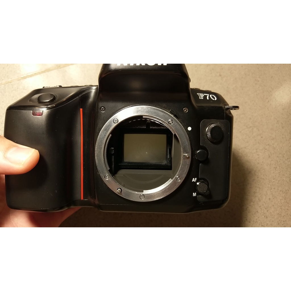 MÁY ẢNH FILM F70
