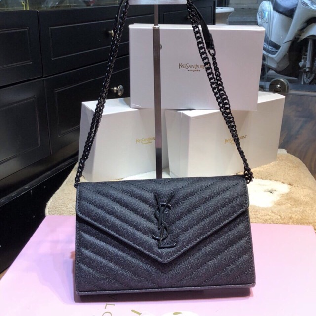 túi xách tag đen ysl da cá đuối xịn size 24cm fullbox