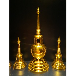 Tháp xá lợi bằng đồng đặc, 3 khoang, cao 22cm, nặng 1,3kg. made in viet nam
