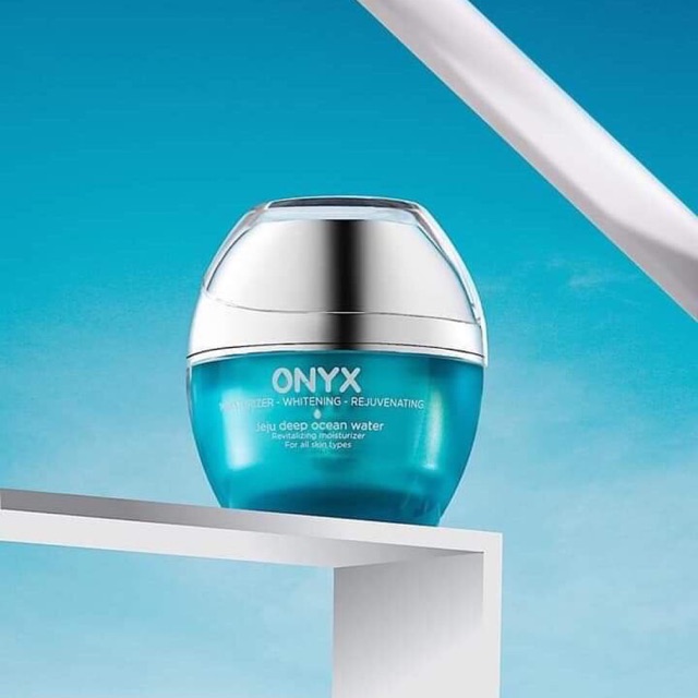 kem dưỡng da ONYX