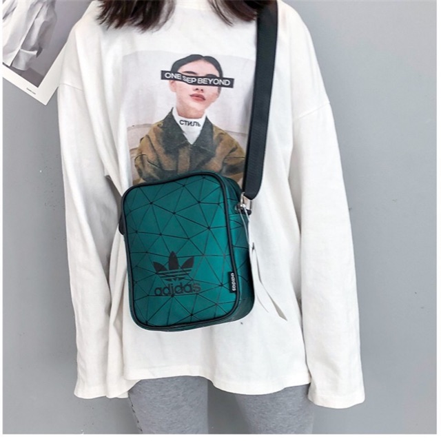 Túi đeo chéo siêu đẹp | BigBuy360 - bigbuy360.vn