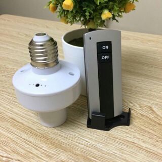Đuôi đèn điều khiển từ xa