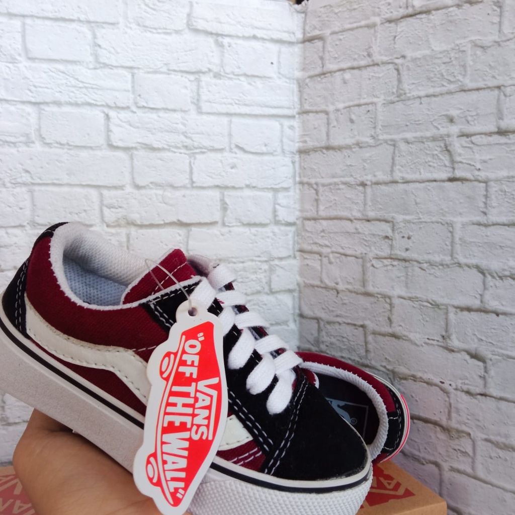 Mới!!! Oldskool Giày vans Màu Đỏ Hạt Dẻ Mẫu Mới Nhất Không Dính