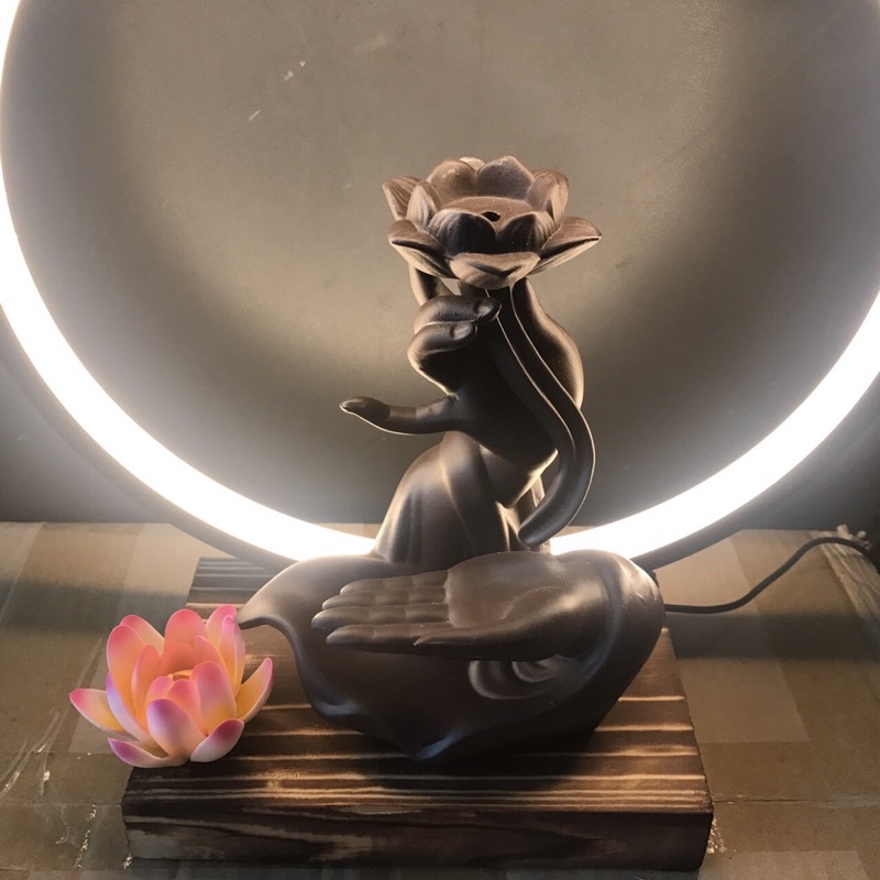 THÁC KHÓI TRẦM HƯƠNG BÀN TAY NÂU CÓ ĐÈN LED TẶNG KÈM HỘP TRẦM 20 NỤ 04