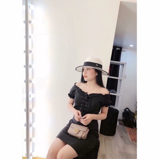 Váy trễ vai đan ngực sexy 😍😍 Nửa kín nửa hở càng sexy ❤️❤️ Váy nhẹ nhàng tôn dáng lắm ạ 👍👍 Giá chỉ #200k 1e 💋💋bbbb