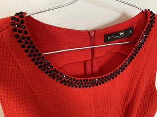 Thanh lý đầm IVY MODA đính cườm cổ