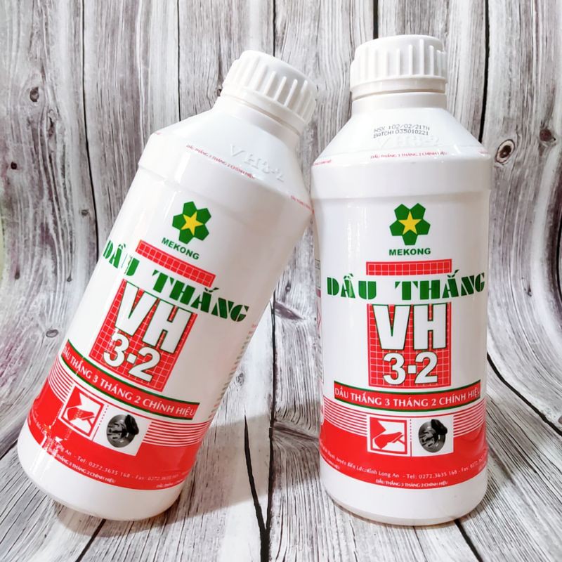 Dầu thắng, dầu phanh, dầu ly hợp hiệu 3 tháng 2 DOT3 dung tích 830ml