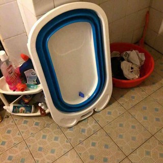 Chậu tắm gấp gọn cho bé