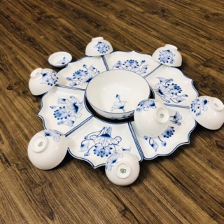 Bộ đồ ăn hoa mặt trời- vẽ hoa sen