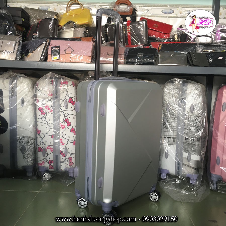 Vali nhựa họa tiết 2 tam giác VL07B – Màu xám