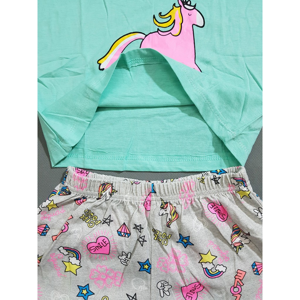 Bộ thun cotton áo croptop in ngựa mùa hè bé gái