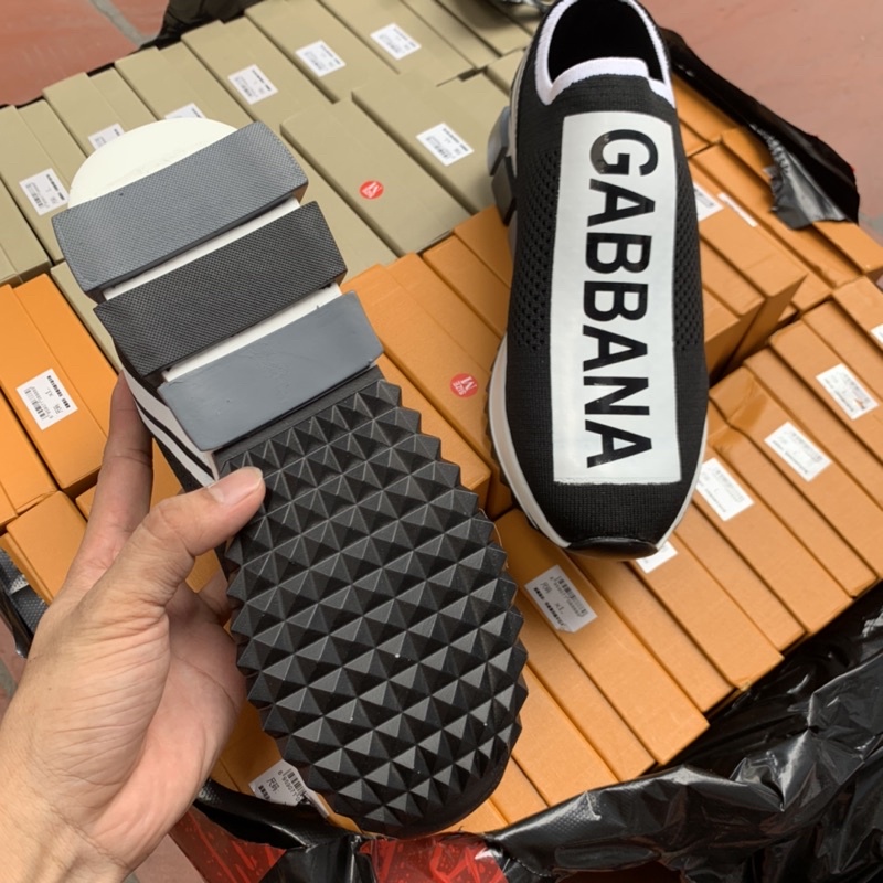 GIẦY THỂ THAO ĐỘN ĐẾ HOẠ TIẾT IN DOLCE CHỮ ĐEN GL01 | BigBuy360 - bigbuy360.vn