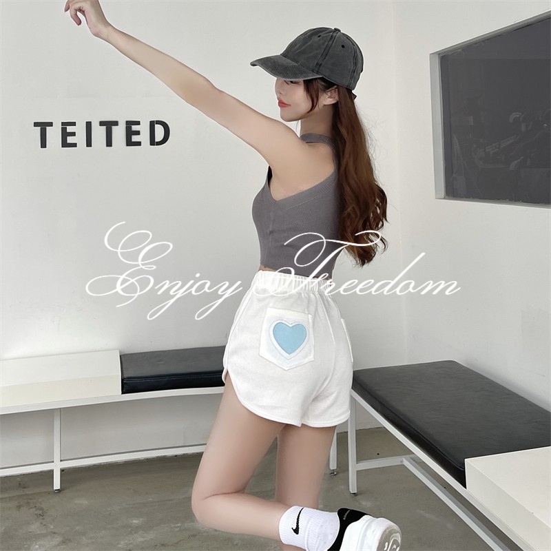 Enjoy Freedom Quần Short Nữ Có Túi In Hình Trái Tim Đơn Giản Và Tay Áo