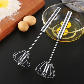 Cây đánh trứng inox có trục xoay tự động, phới đánh trứng làm bánh