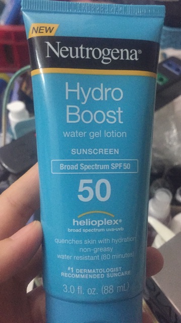 Kem chống nắng Neutrogena Hydro Boost Water Gel SPF 50