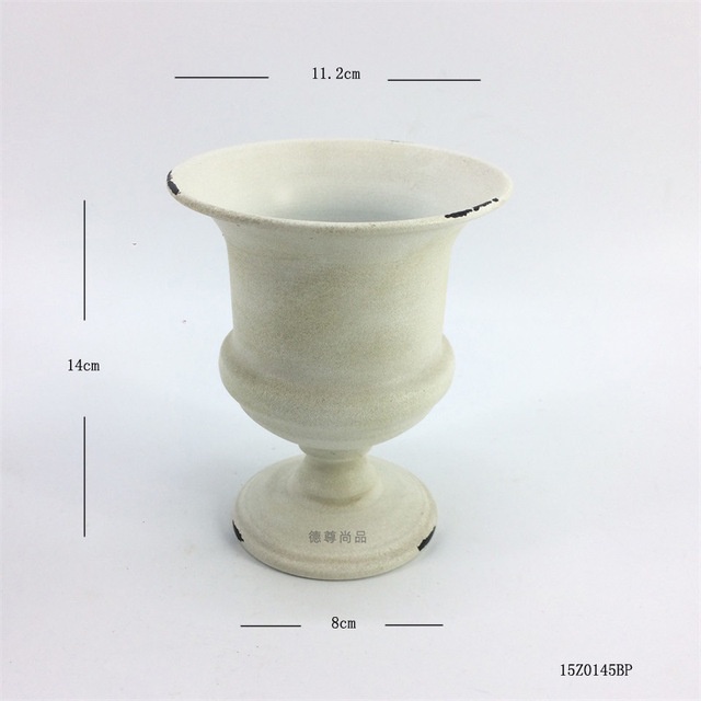 Bình cắm hoa sắt uốn nghệ thuật, phong cách cổ điển, retro, sang trọng, tinh tế