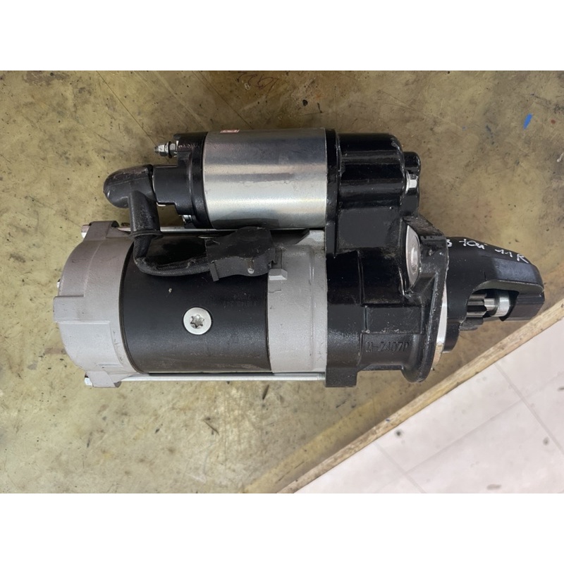 củ đề máy xúc lật loại 3 tai 11 răng