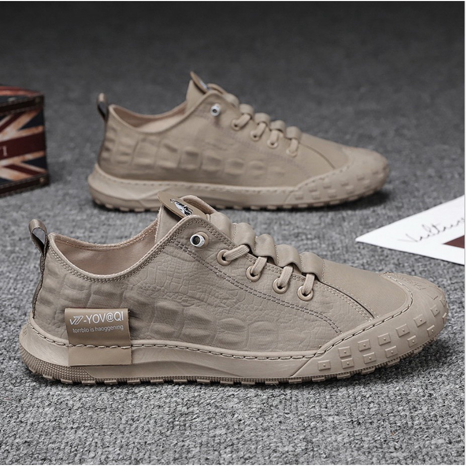 Giày lười nam cao cấp chất liệu vải jeans dập vận cá sấu kiểu dáng cực ngầu phong cách cá tính J398 | BigBuy360 - bigbuy360.vn