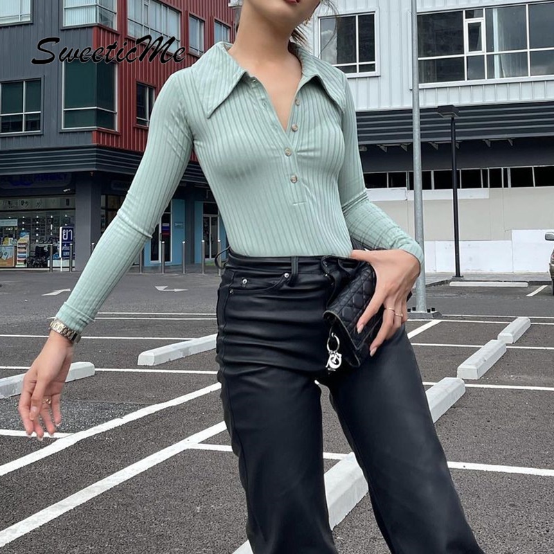 Bodysuit cổ polo cài nút ôm dáng ngọt ngào cho nữ | BigBuy360 - bigbuy360.vn