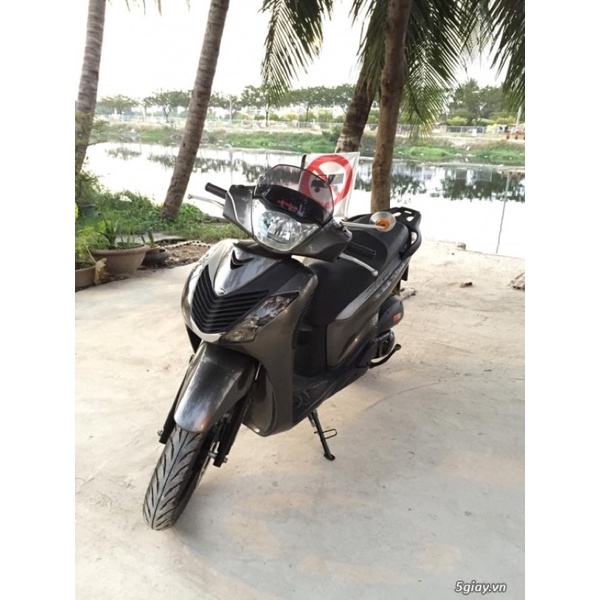 Màu Sơn Xám Lông Chuột ( Sơn Oto Xe Máy ) Đóng Gói Tuỳ Chọn
