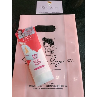 Sữa rửa mặt Pond's