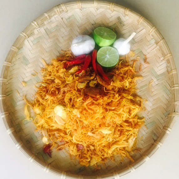 500GR KHÔ GÀ BƠ TỎI SIÊU NGON [TRI ÂN] - 1 HỘP | BigBuy360 - bigbuy360.vn