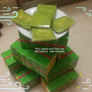 Cốm và bánh cốm làng Vòng 