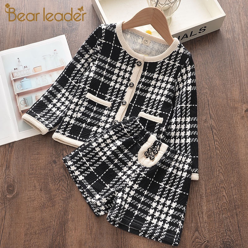 Set đồ BEAR LEADER gồm áo khoác + quần short sọc caro thời trang mùa thu cho bé gái 3-7 tuổi