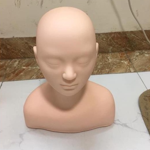 Manocanh nửa người học massage vai gáy trang điểm mềm dành cho học viên