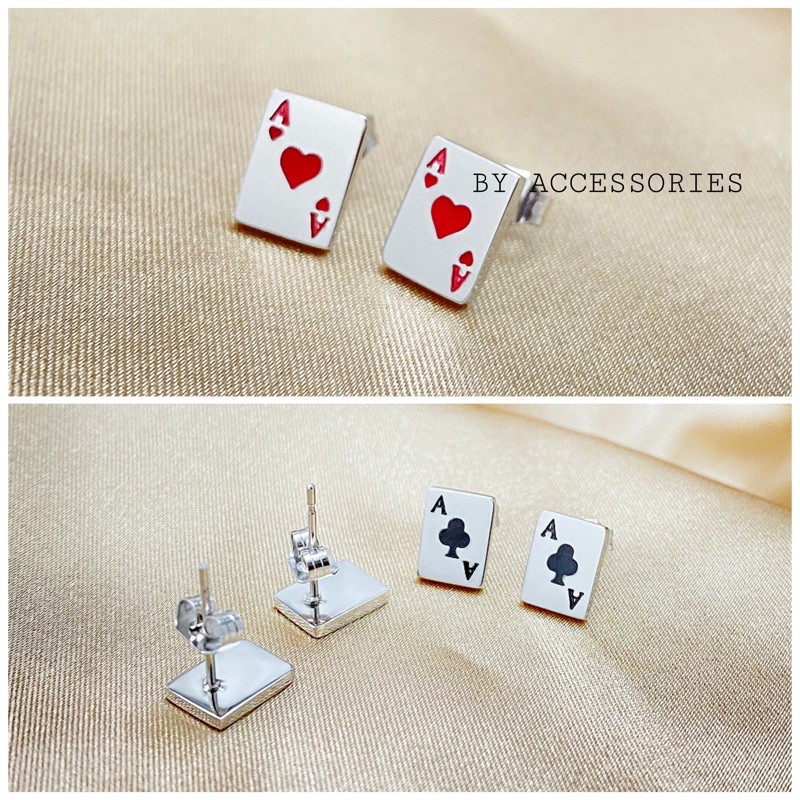 Bông tai titan lá bài không gỉ