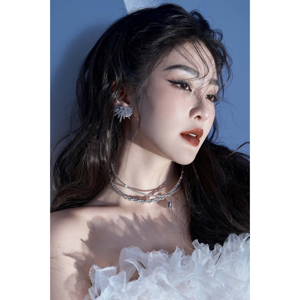 Khuyên tai tiệc đá sang chảnh SC52