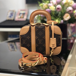 LV vali, Lv hộp da thật