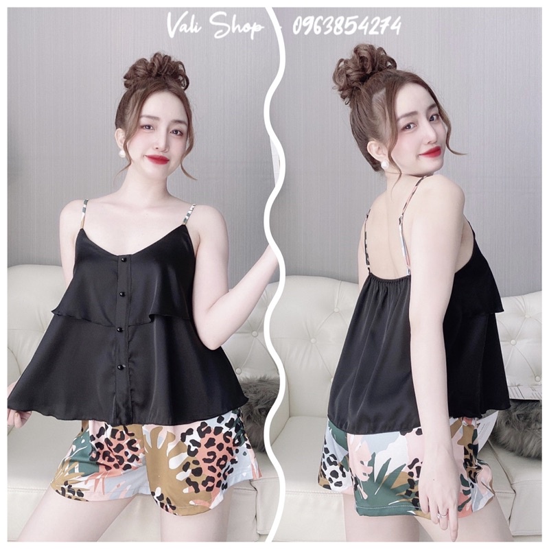 Đồ ngủ lụa latin 2 dây nút quần đùi hoạ tiết freesize 42-57kg