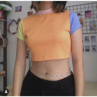 Áo croptop phối màu hở lưng cột nơ
