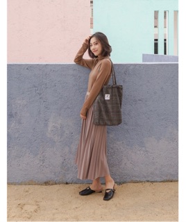 Túi tote đeo vai kẻ dạ