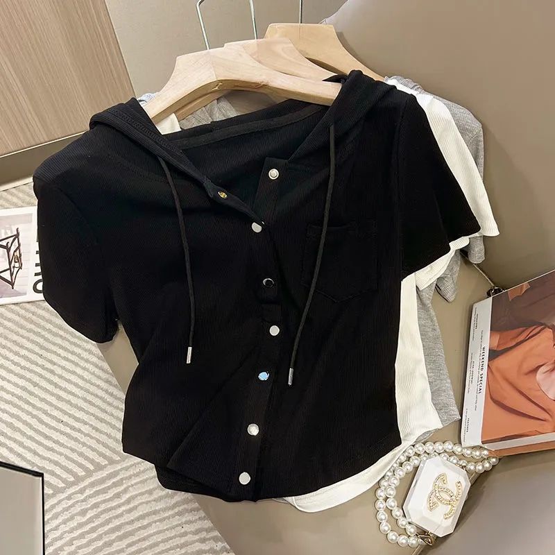 Áo Thun Thể Thao Ngắn Tay Ôm Dáng Có Mũ Trùm Một Hàng Nút Kiểu Cách Mùa Thu Cho Nữ