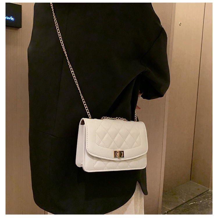 Túi Xách Đeo Chéo Cỡ Nhỏ Phối Dây Xích Đính Đá Thời Trang Nữ Đơn Giản