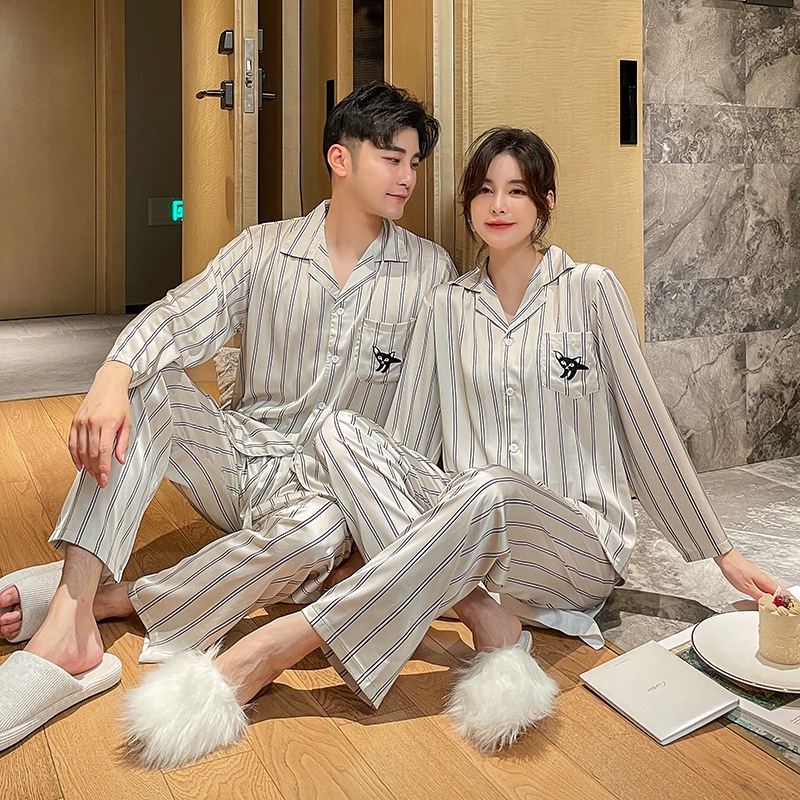 Bộ đồ ngủ dài tay giả lụa lạnh họa tiết kẻ sọc thiết kế độc đáo thời trang xuân thu cho cặp đôi