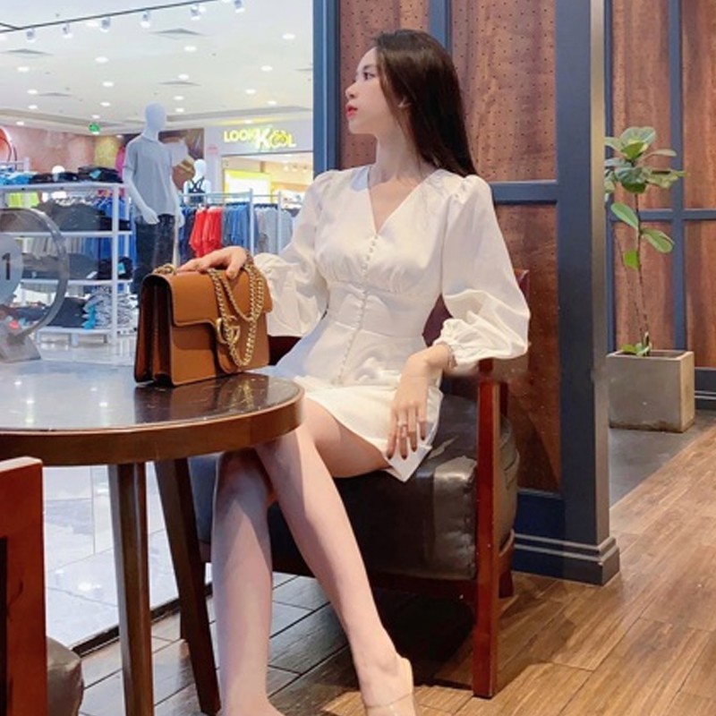 Đầm nữ dự tiệc dáng xòe tay phồng Gumi, cổ chữ V trẻ trung sang trọng - GM2055 | BigBuy360 - bigbuy360.vn