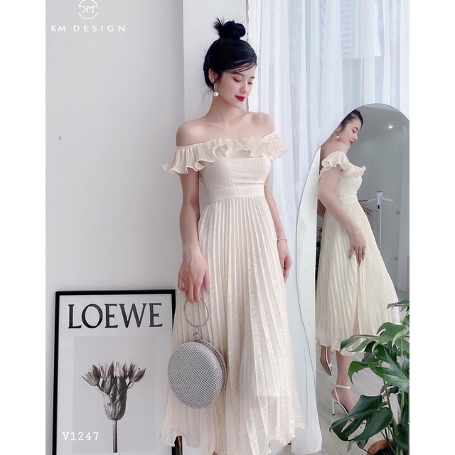 Đầm xoè bẹt vai dập ly