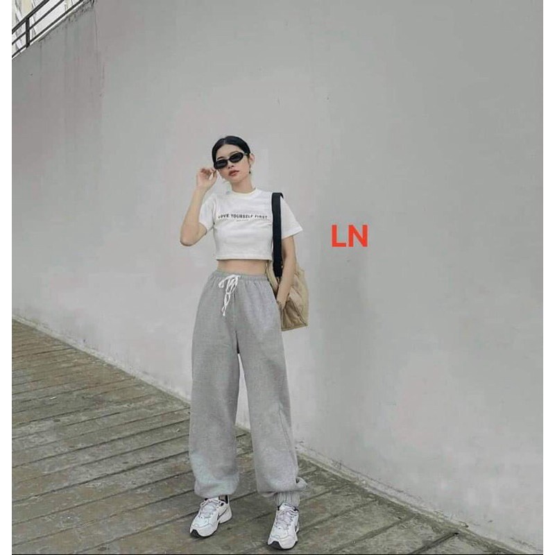 Áo croptop love+quần bom xám LN11 0321