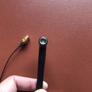 Anten Bluetooth và Wifi