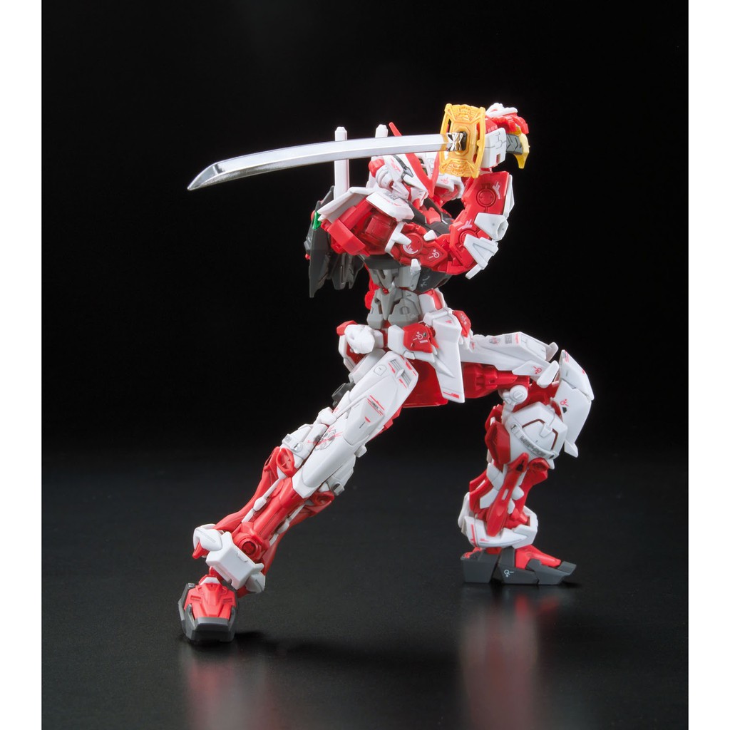 Mô hình lắp ráp RG 1/144 Astray Red Frame Gundam Bandai