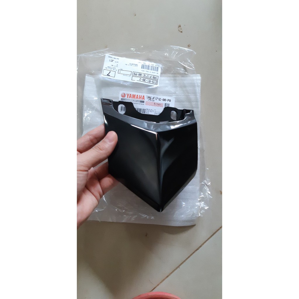 Mu rùa (Ốp đuôi) Jupiter Fi đen bóng Yamaha