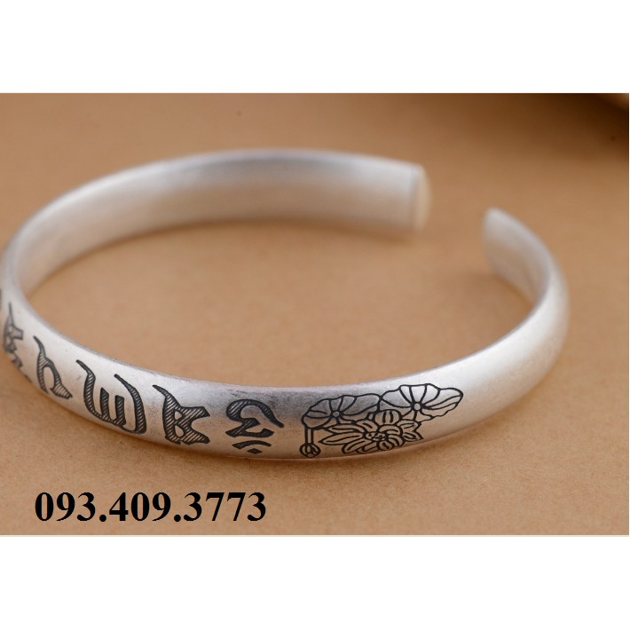 VÒNG TAY KHẮC OM MANI PADME HUM TÂY TẠNG - VT240