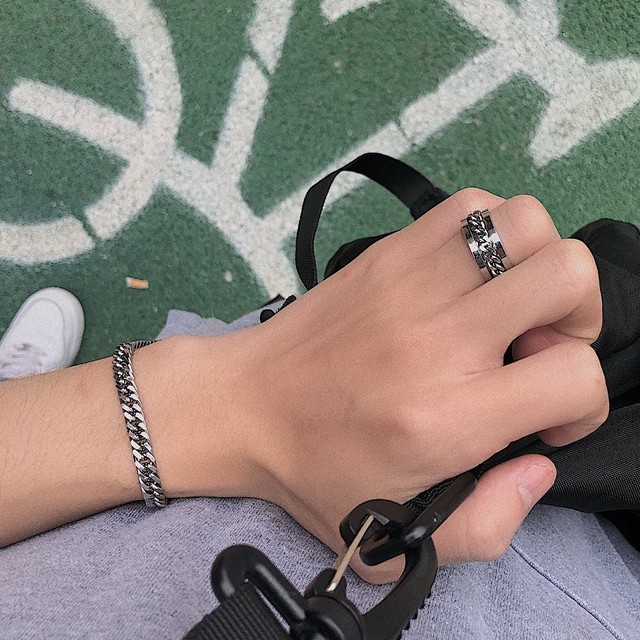 Vòng Tay Xương Rắn Kim Loại Đơn Giản Phong Cách Hàn Quốc Dễ Phối Đồ Dành Cho Nam Và Nữ