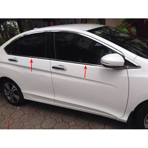 Nẹp Chân Kính Inox Xe Toyota Wigo 2018 2019 2020 - 4 chi tiết