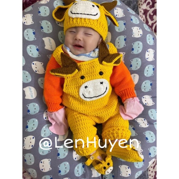 Set đồ len handmade hình trâu nghé xinh xắn phù hợp bé trai bé gái rất đáng yêu dễ thương