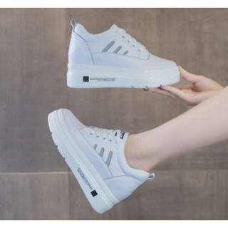 Giày thể thao độn đế size nhỏ 31 32 33 34